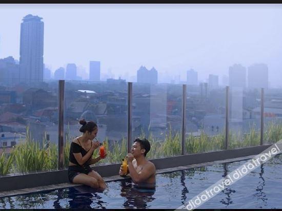 Hotel Neo+ Kebayoran Джакарта Екстериор снимка