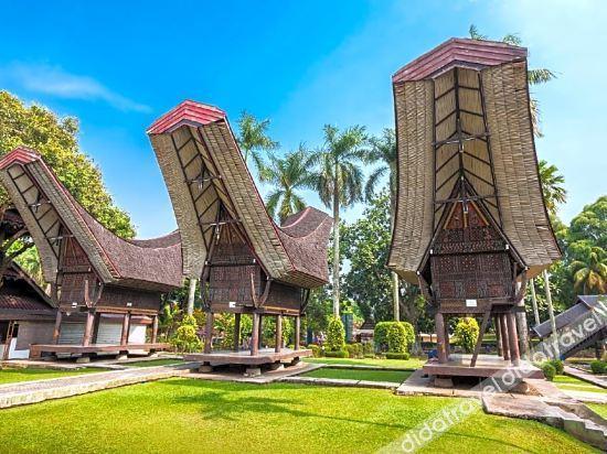 Hotel Neo+ Kebayoran Джакарта Екстериор снимка