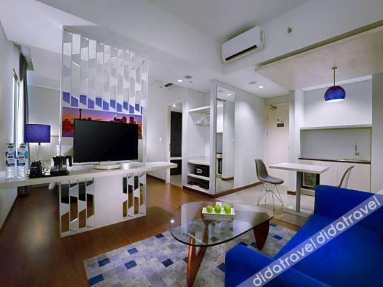 Hotel Neo+ Kebayoran Джакарта Екстериор снимка